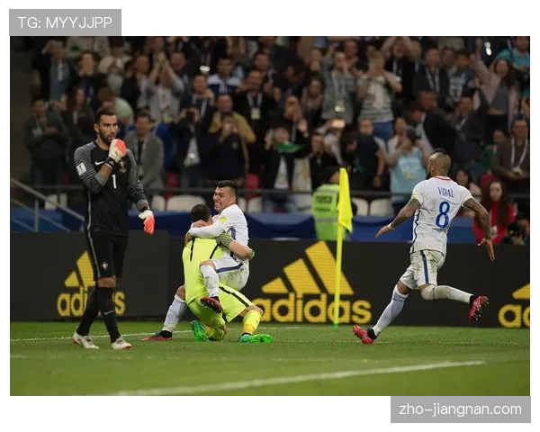 诺阿·朗梅开二度主导大胜 土超豪门锋线核心闪耀